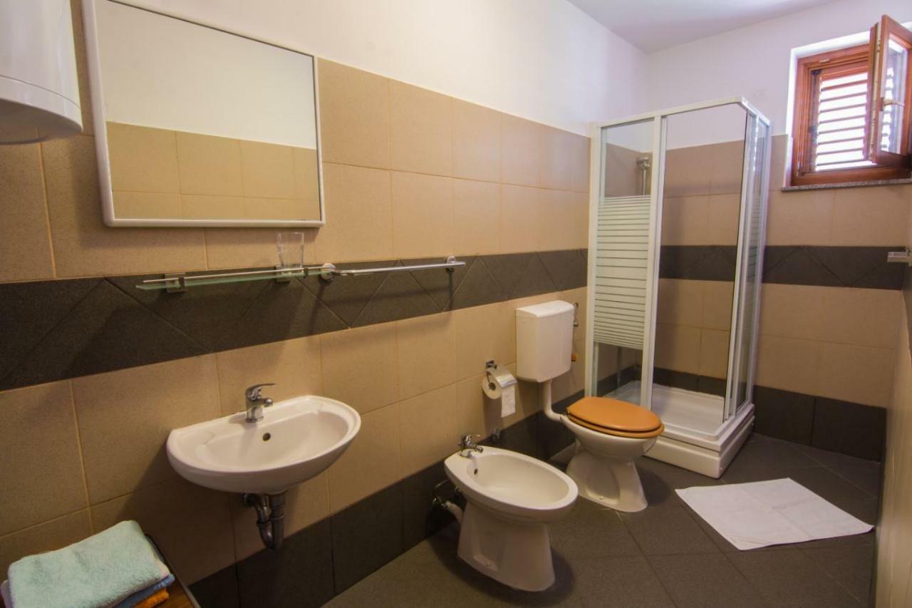 Apartments Villa Forida Mali Lošinj Εξωτερικό φωτογραφία