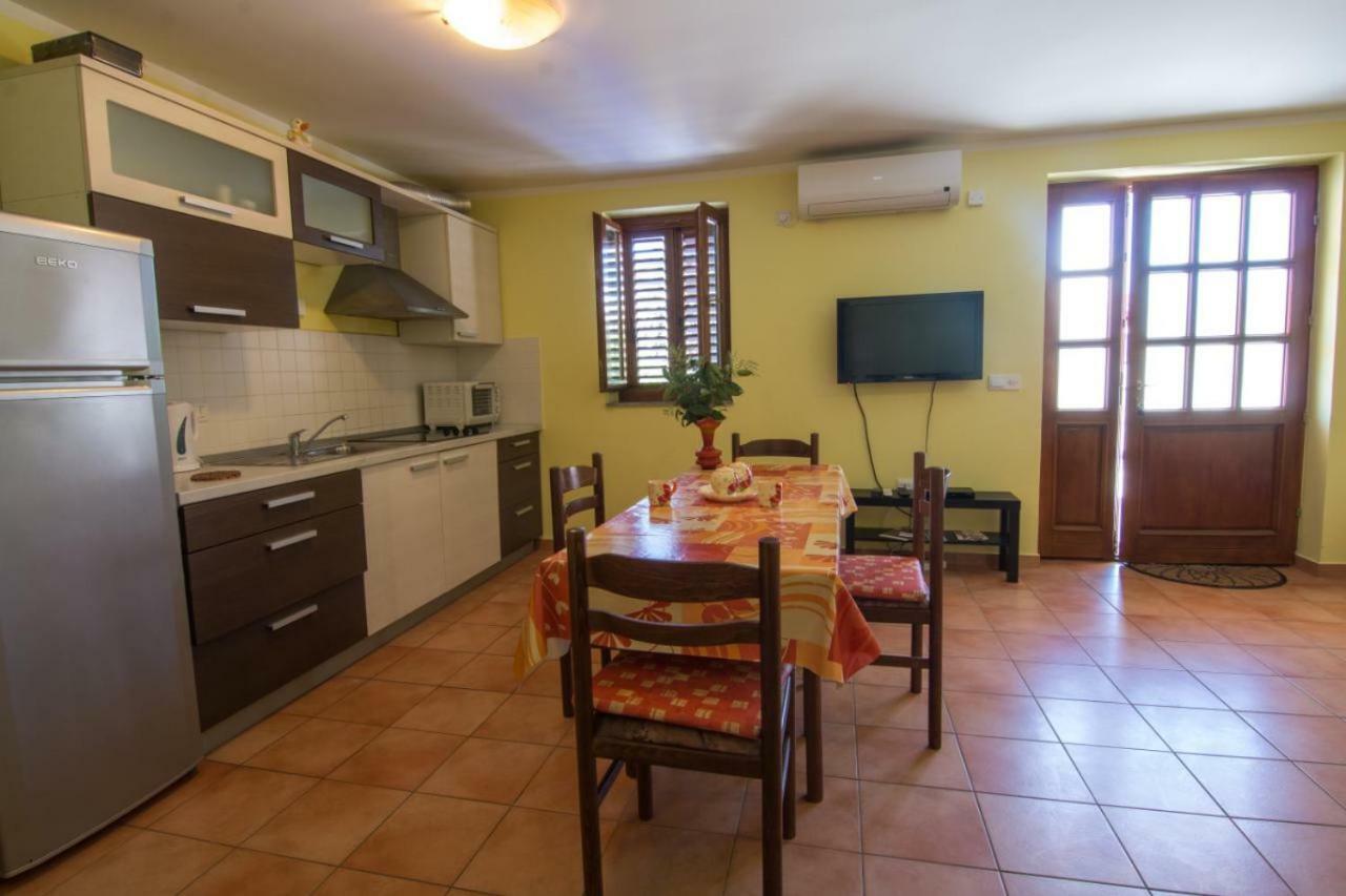 Apartments Villa Forida Mali Lošinj Εξωτερικό φωτογραφία